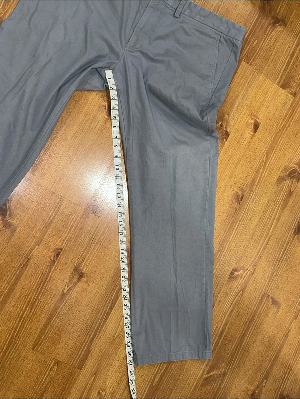 Old Navy Straight Leg Gray Chinos Trousers Pants Men Size 38 X 32